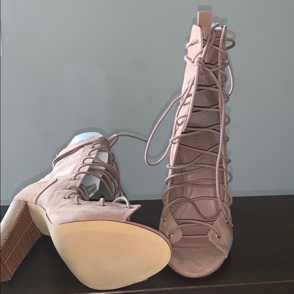 Women lace up open toe heels very cute